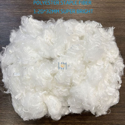 Beli Serat Staple Polyester Daur Ulang Berkualitas Super Cerah Dengan OEKO TEX STANDARD 100 Untuk Benang Jahit & Spinning online manufacture