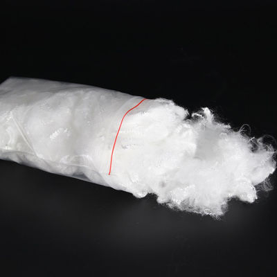 kupować Włókno podstawowe poliestrowe niewleczone cieplne 1,5D x 38mm półtępłe białe online manufacture